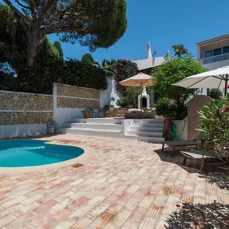 Villa Antic