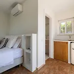 Antic Villa Almancil